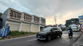 Ruko Baru Murah Strategis Tepi Jalan Utama Junrejo Kota Batu