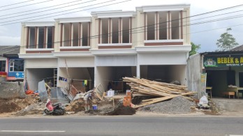 Ruko murah desain modern di poros jalan batu malang