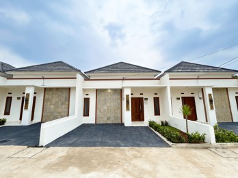 Rumah dijual Ala Bali dekat Tol dan Stasiun