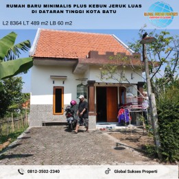 Rumah Area Pegunungan Ada Kebun Jeruk Subur Luas