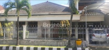 Rumah nyaman, area tengah kota Malang