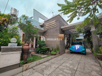 DIJUAL RUMAH LUAS HOOK/POJOK  LOKASI
