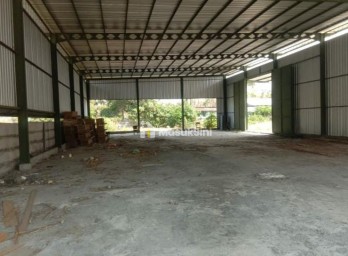 Dijual Gudang + Tanah di  Lamongan, Jatim