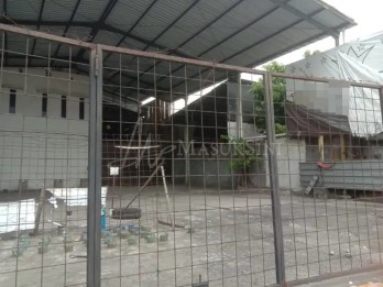 Dijual Gudang Siap Pakai di Raya Parangtritis Bantul Jogja