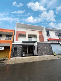 Dijual Kost Aktif Tengah Kota Full Penghuni,