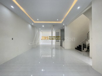 Dijual Rumah Baru Siap Huni di Komplek Cemara
