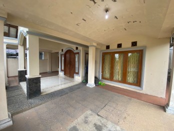 Dijual Rumah di Jl. Jatiwangi, Pondok Gede, Bekasi