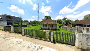 Dijual Rumah Hitung Tanah di Jl Lo'Andeng Dau