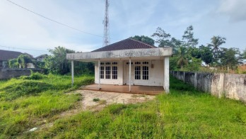 Dijual Rumah Hitung Tanah di Jl Lo'Andeng Dau