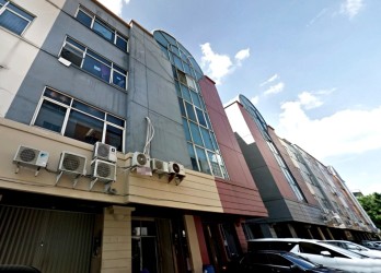 Jual Ruko 2 Unit di Taman Meruya Jakarta Barat
