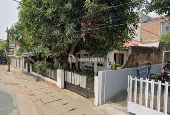 Jual Rumah Lama Bagus di Jalan Buluh Perindu