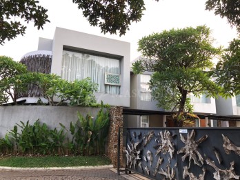 Jual Rumah Minimalis Komplek Villasa Town house