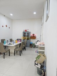 Jual Villa 2,5 Tingkat di Komplek Mutiara