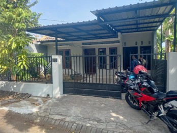 RUMAH SUDAH RENOVASI SIAP HUNI LOKASI GPA