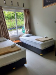 Resort bagus luas dengan fasilitas lengkap view