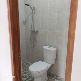 Rumah Semi Minimalist Siap Huni