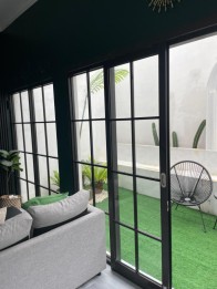 VILLA BANGUNAN BARU DAN PRODUKTIF FULL FURNISHED 2 LANTAI DI KOTA BATU MALA