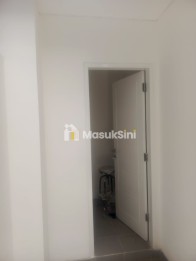 Rumah 2 lantai Kuta place residence
