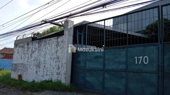 Dijual Gudang Luas 2300 m2 di Raya Utama Bringkang, Gresik