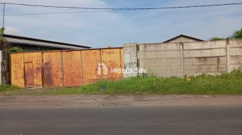 Dijual Gudang Luas 3000 m2 di Raya Utama Kedamean, Gresik