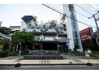 Dijual Hotel Mewah Aktif di Jalan Raya Legian,