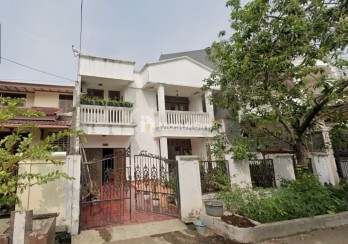 Dijual Rumah 2 Lantai di Jalan Kelapa Hijau,