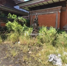 Dijual Tanah Bangunan di Raya Batu Bulan, Gianyar, Bali