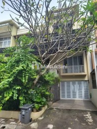 Jual Rumah Mewah Bagus Perum Royal Spring Jakarta