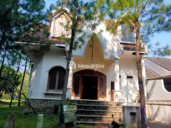 Jual Rumah Murah Bagus di Komplek Araya Malang