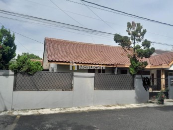 Jual Rumah Siap Pakai di Jln Penerangan 3,