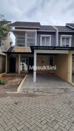 Murah Rumah Full Renovasi 2 Lantai cluster Eboni