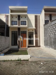 RUMAH 300 JUTAAN DEKAT EXIT TOL LAWANG
