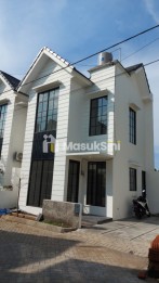 RUMAH CLUSTER 2 LANTAI LOKASI DI SUKUN