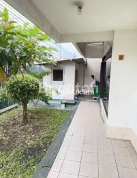 RUMAH KLASIK AREA TIDAR