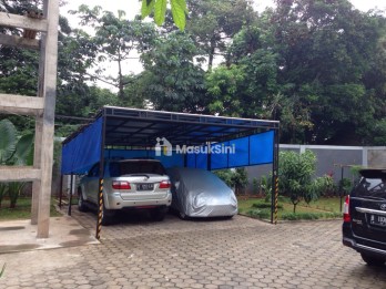 Rumah Besar Murah Strategis Tanpa Perantara