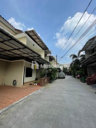Rumah Cluster area Gedong, 500 meter ke Jalan TB Simatupang