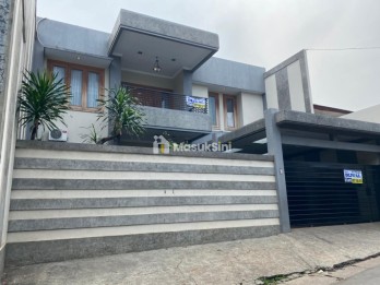Rumah Mewah di Pejaten Barat
