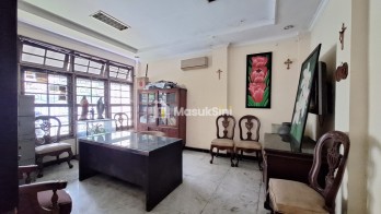 Rumah SHM dijual Lokasi Tebet