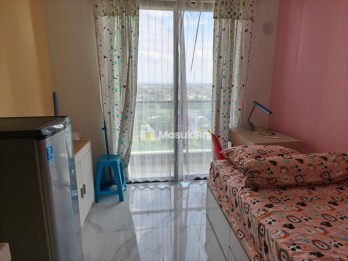 Sky House BSD Apartemen Full Furnished sebelah AEON Mall