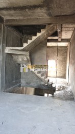 Townhouse Dijual di Komplek Durung Regency Jalan