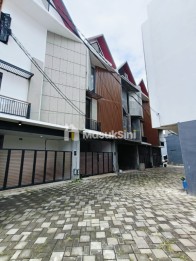 RUKOST BARU FULL FURNISHED LOKASI STRATEGIS