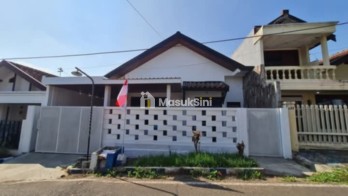 RUMAH MODERN MINIMALIS SIAP HUNI LOKASI STRATEGIS