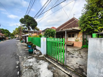 DIJUAL MURAH BANGET RUMAH STANDART LOKASI DEKAT KANTOR BPJS MALANG