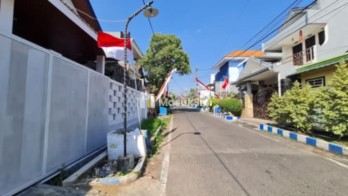 DIJUAL RUMAH LOKASI DEKAT SUHAT KOTA MALANG