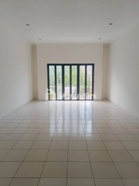 Dijual Ruko Renovasi Pinggir Jalan Derwati