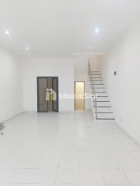 Dijual Ruko Renovasi Pinggir Jalan Derwati