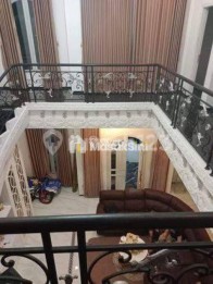 Dijual Rumah 3 Lantai di Ciwidey Bandung