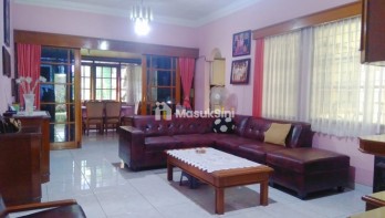 Dijual Rumah Asri terawat di Margahayu Raya