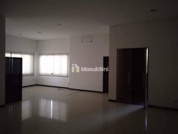 Dijual Rumah Cocok Untuk Kantor di Cabean Kota Semarang