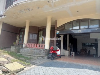 Dijual Rumah di Jalan Rokan, Surabaya